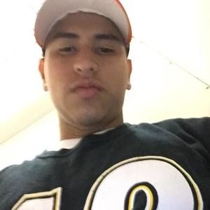 Meet your Posher, Cesar